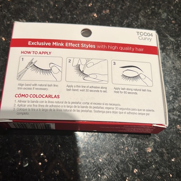 Kiss Mink Effect Lashes - Picture 2 of 2